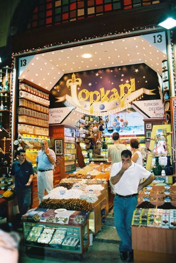 Spice Shop, Covered Bazaar, Istanbul, Turkey