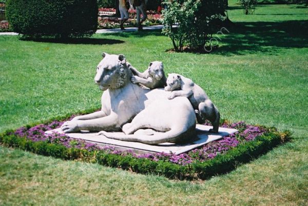 Sculture, Dolmabahce Palace, Istanbul, Turkey