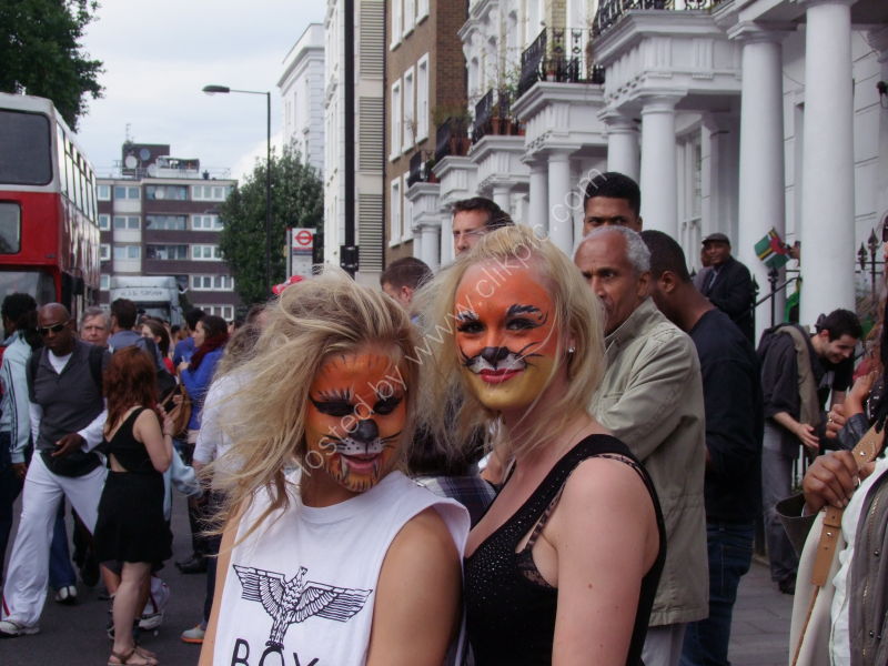 Sisters? Spectators at Nottinghill Carnival