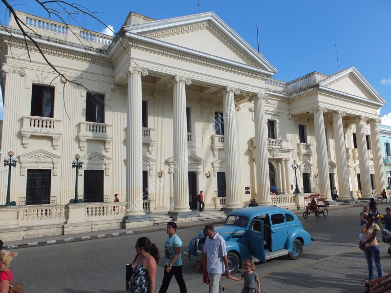 The Library Building, Parque Vidal, Santa Clara