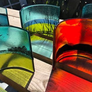 Fused glass curves