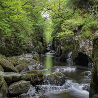 Fairy Glen - Simon Reeve