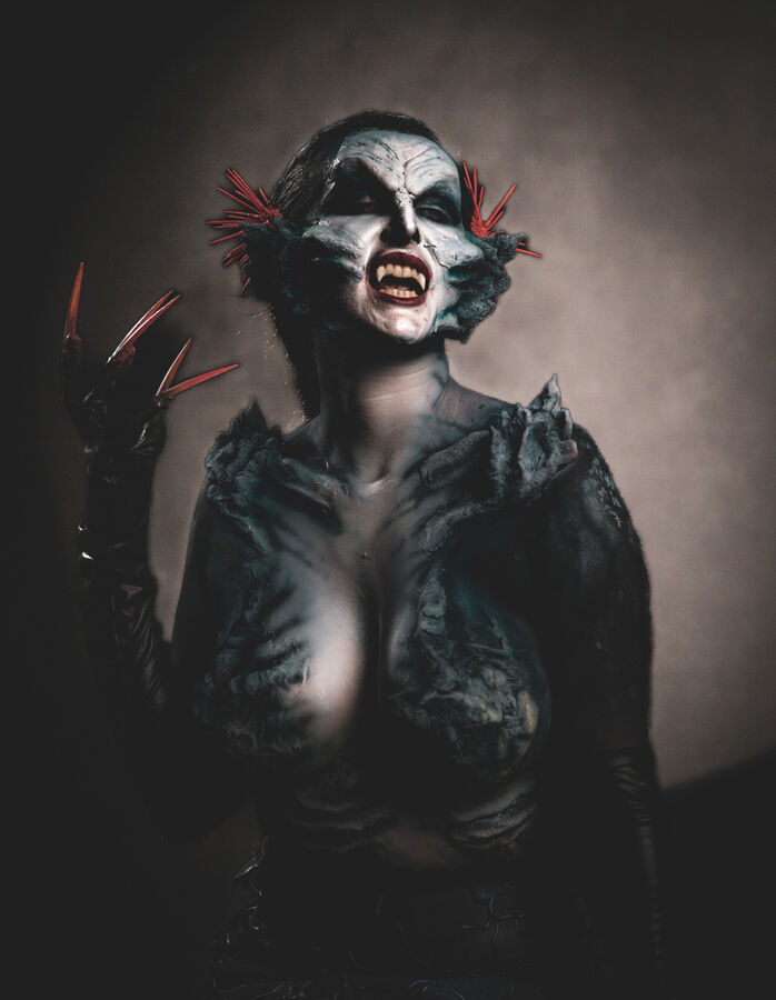 Group B - 1 First - Sea Siren - Rich Elsley