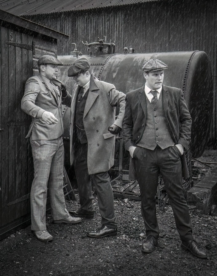 Group A - Highly Commended - Looking for Trouble - Nigel Maddern