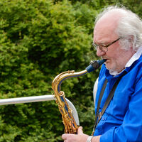 Saxy