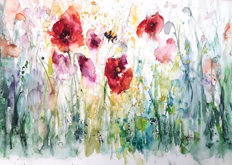 Bee poppy
