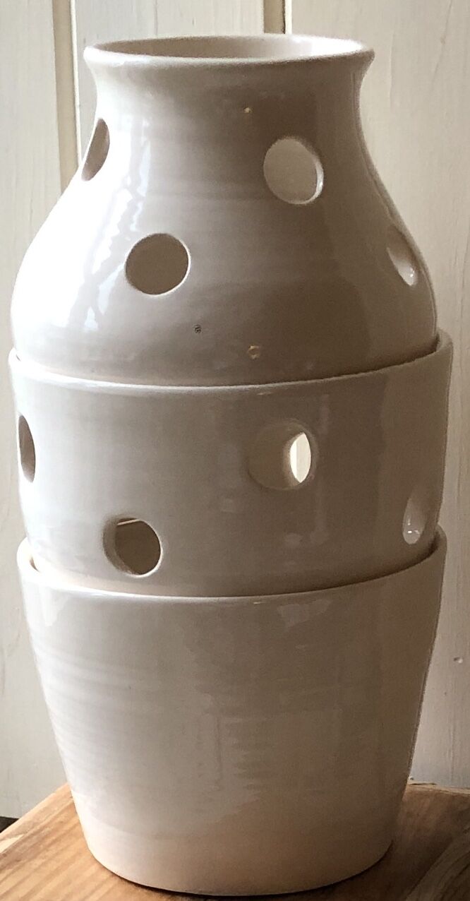 3 Tier Tulip Vase with Grill