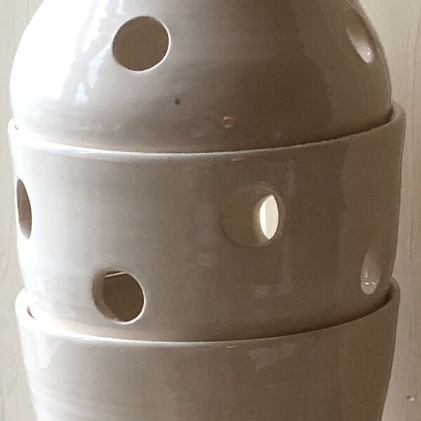 3 Tier Tulip Vase with Grill