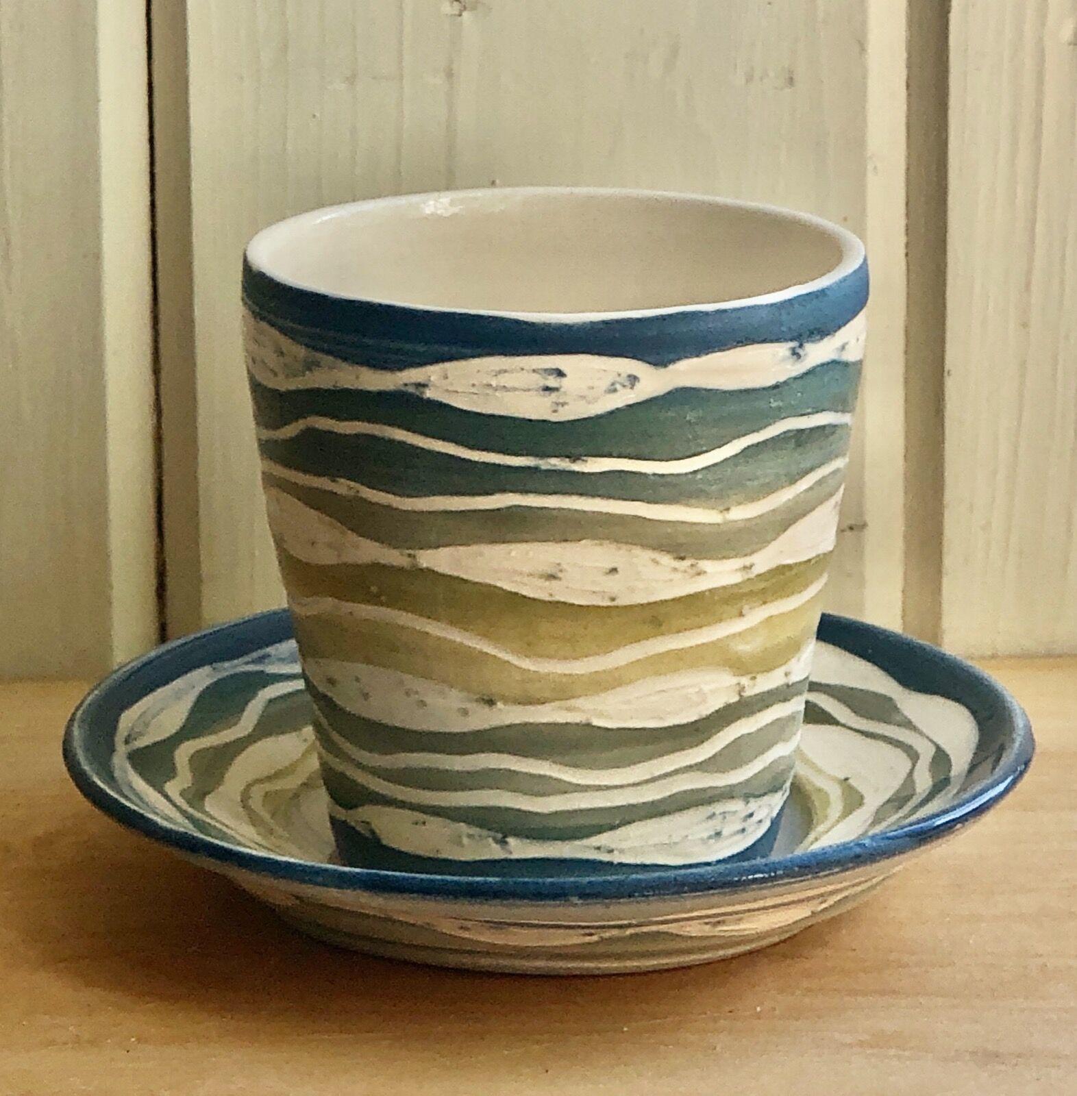 Waves Demi-Tasse