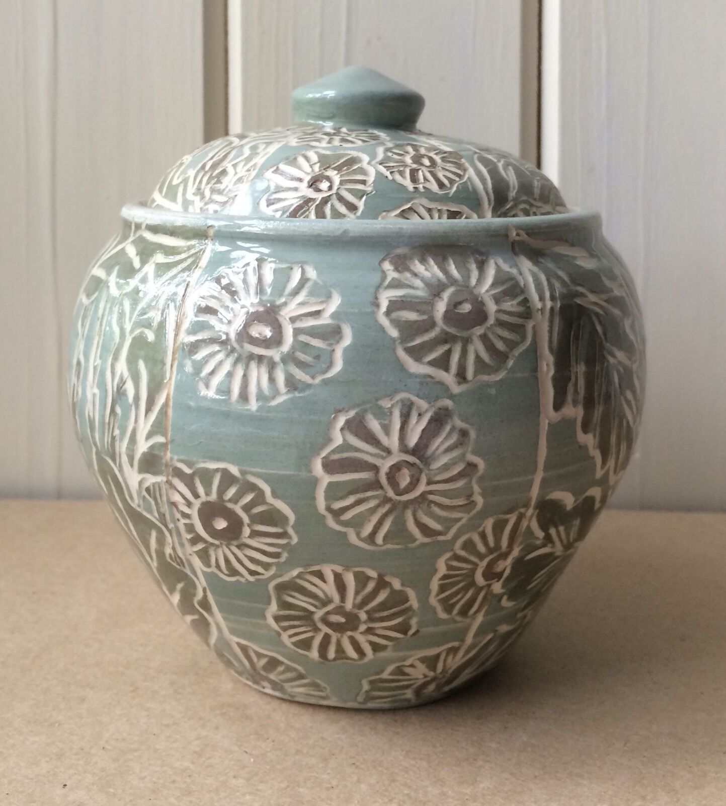 Mixed Oak Lidded Jar