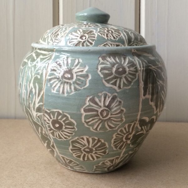 Mixed Oak Lidded Jar