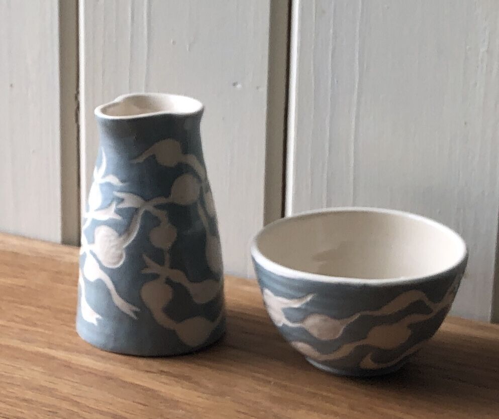 Bladderwrack Silhouette Small Creamer Jug and Bowl