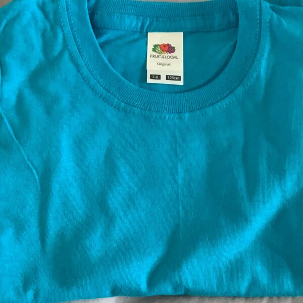 Azure blue embroidered t-shirt 7/8 Azure blue t-shirt 7/8