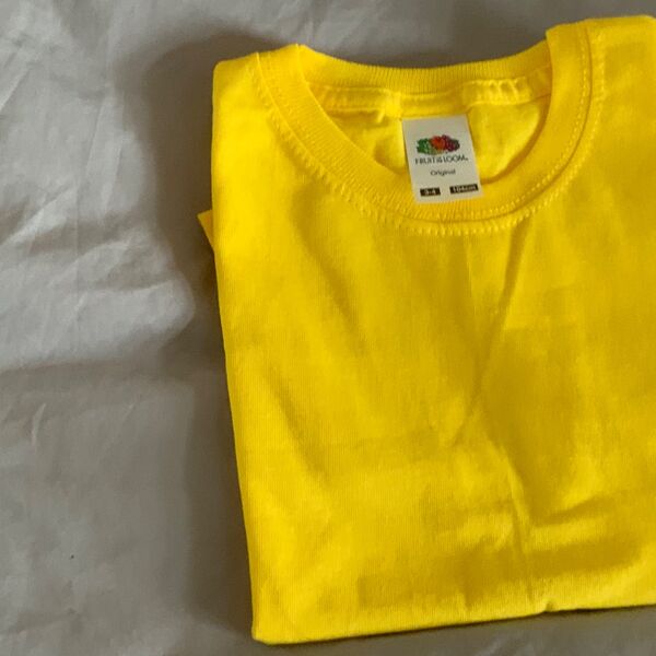 Sunshine yellow t-shirt 7/8