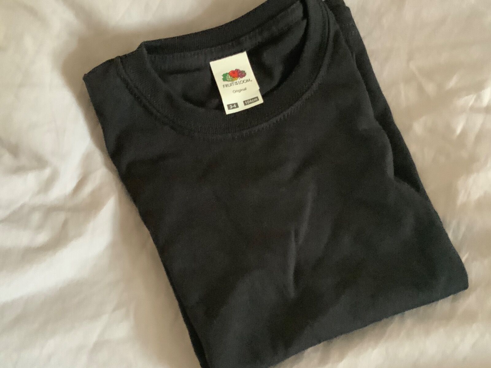 Black t-shirt 7/8