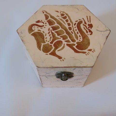 Hexagonal Box with Dragon Design - Pink and Gold