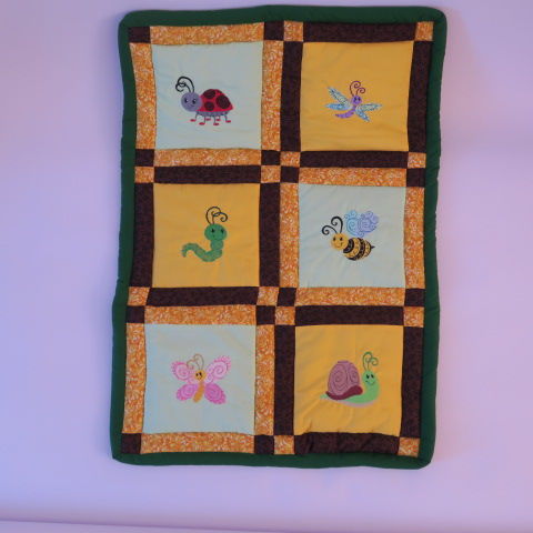 Bugs Life Baby Cot Quilt