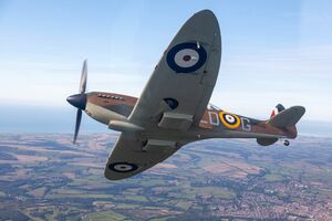 BREAK NOW! SM520 G-ILDA over the Isle of Wight