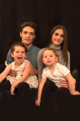 FAMILY PORTRAIT COLOUR