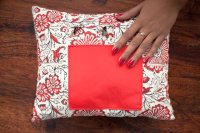 1421185- Manicure Cushion