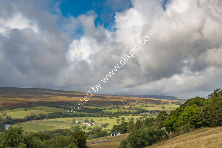 Blustery Holwick from Middle Side