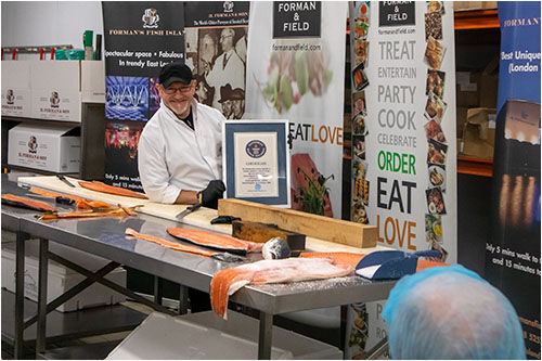 Darren shows his Guiness World Record Certificate