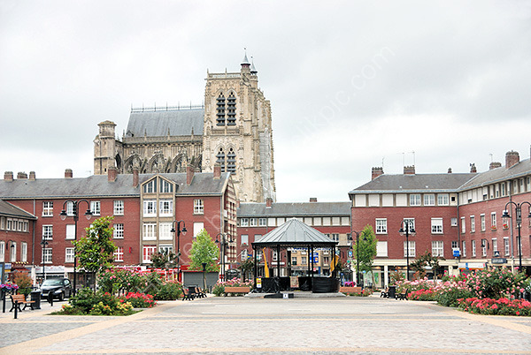Abbeville on a Sunday Morning.
