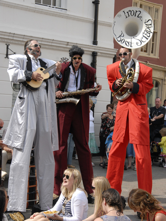 Brecon Jazz Festival 2012,Street Entertainment