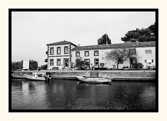 Les Glenans Sailing School