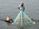 PADDLEBOARD FISHING