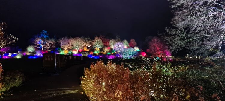Wall of light