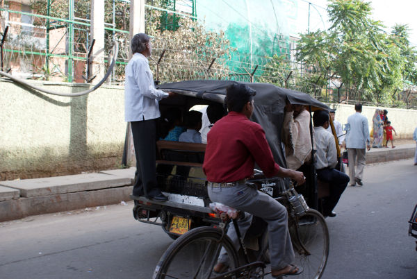 Hitching a lift in Delhi