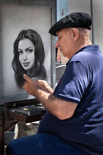 Parisian Street Artist