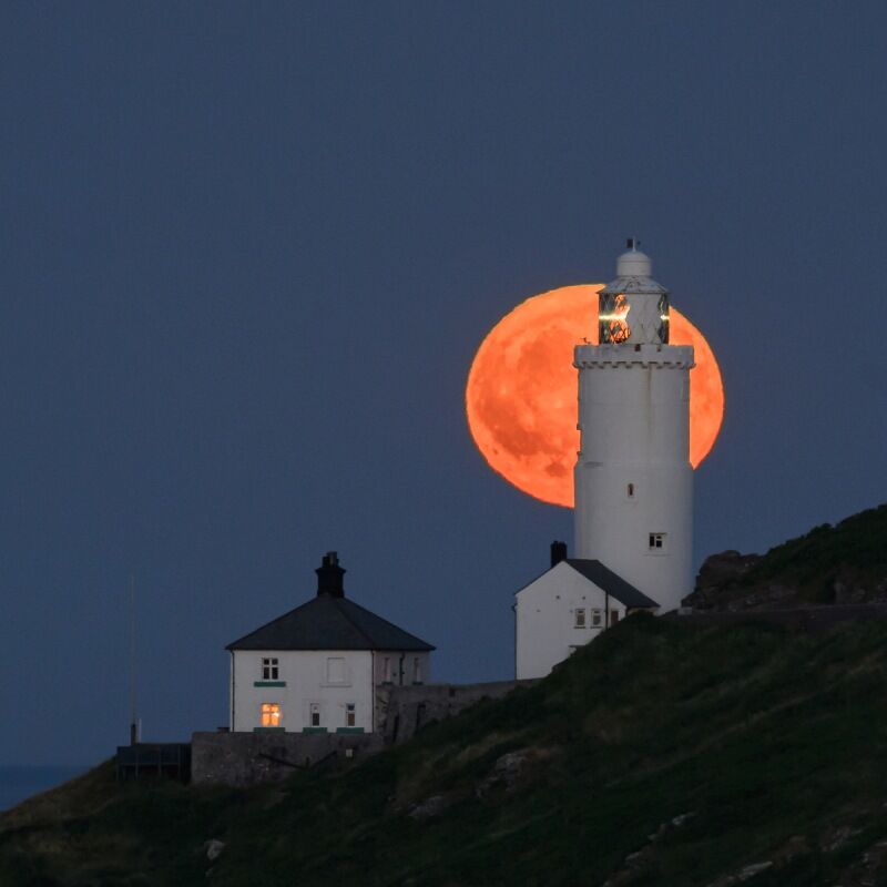 Buck Moon Rising over Start Point