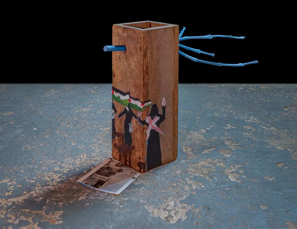 Women in a Gas Attack / Almanac by Robert Rauschenberg. 2018