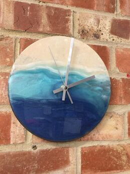 Blue ocean clock