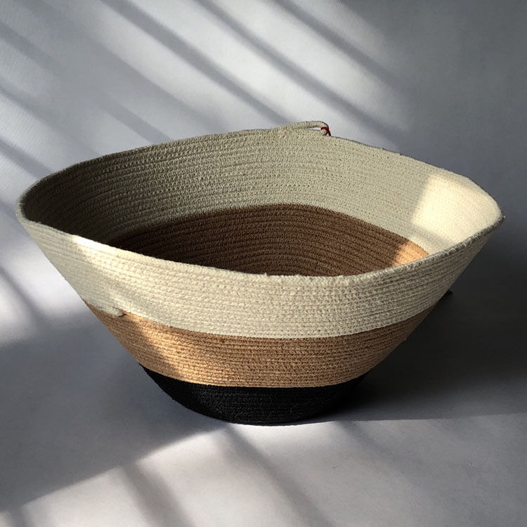 19-027 Sam Basket .WhtBrnBlk