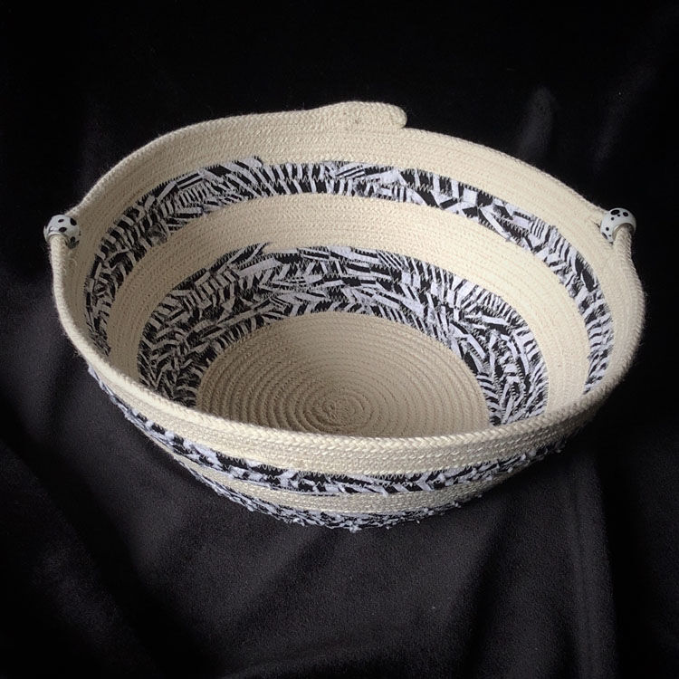 19-243 Sam Basket BWbds