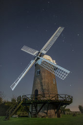 Perseus over Wilton Windmill