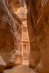 Al Siq and The Treasury, Petra
