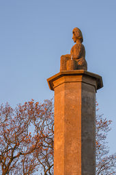 Maud Heath's Monument