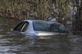 Flooded car, Muchelney
