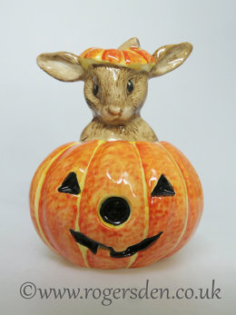 Halloween Bunnykins DB 132 Out of Stock