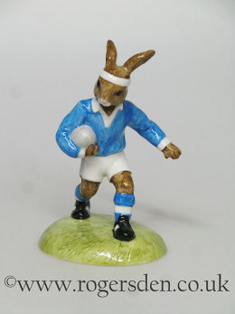 Rugby Player Bunnykins DB  318  Out of Stock