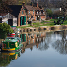 Reflections on Wey Navigations