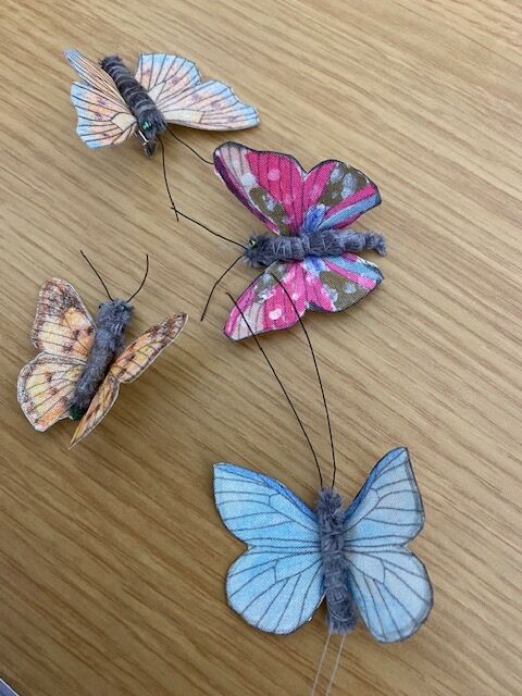 Members' finished brooches - February 2026