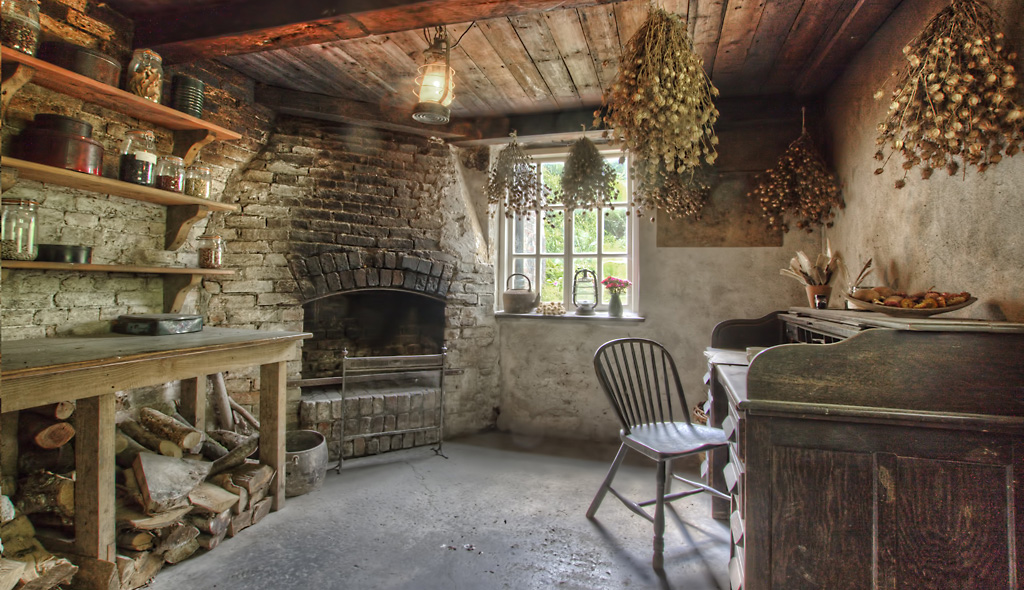 Heligan Head Gardener Shed Cornwall