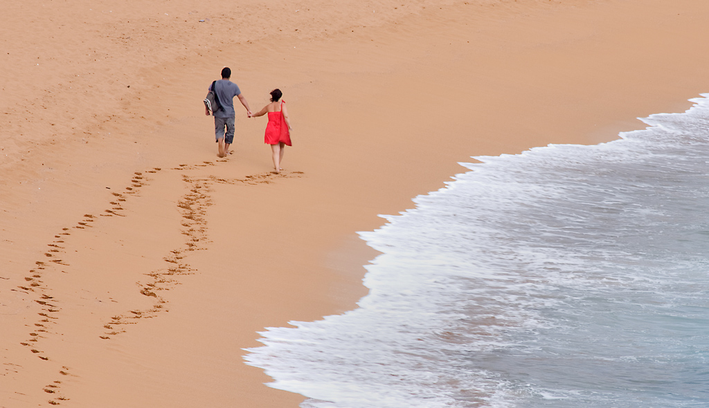 Lovers On The Shore