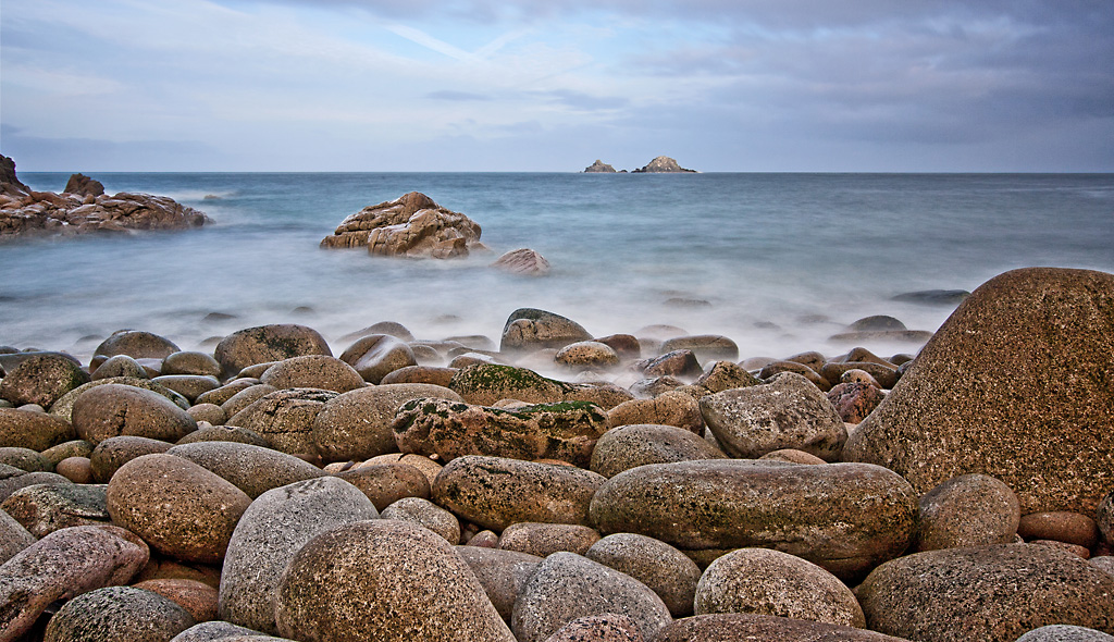 Porthnanven Beach Cornwall