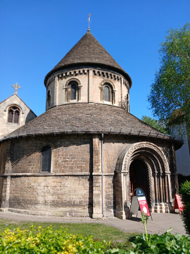 Denise Simpsons Round House Church